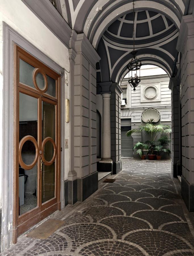 Elegant Apartment At Chiaia By Wonderful Italy Napoli Dış mekan fotoğraf